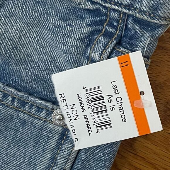 SLVRLAKE Virginia Slim Jeans in Crossroads Size 23 Distressed Denim Modern Style - Picture 12 of 15